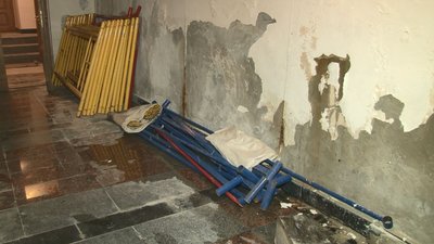 Грибок на стінах і вода в приміщеннях: музей на Черкащині потерпає від неякісних ремонтів Грибок на стінах і вода в приміщеннях: музей на Черкащині потерпає від неякісних ремонтів