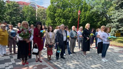 162 річниця перепоховання Тараса Шевченка: у Кропивницькому вшанували пам'ять поета 162 річниця перепоховання Тараса Шевченка: у Кропивницькому вшанували пам'ять поета