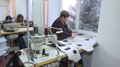 Вінничанин розробив спальні мішки та жилетки з підігрівом Вінничанин розробив спальні мішки та жилетки з підігрівом