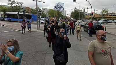 Світ проти коронавірусу. Тисячі європейців протестують проти нового локдауну Світ проти коронавірусу. Тисячі європейців протестують проти нового локдауну