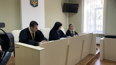 Справа Андрія Карпова проти Полтавської міської ради: чому відкладають суд Справа Андрія Карпова проти Полтавської міської ради: чому відкладають суд