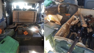 Патрульні з Кропивницького затримали автомобіль зі зброєю. СБУ з'ясувала – це українські добровольці