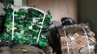 В ОТГ на Рівненщині продають сміття, а за ці гроші озеленюють вулиці В ОТГ на Рівненщині продають сміття, а за ці гроші озеленюють вулиці