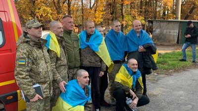 Новий обмін полоненими — з російського полону звільнили 52 українці Новий обмін полоненими — з російського полону звільнили 52 українці