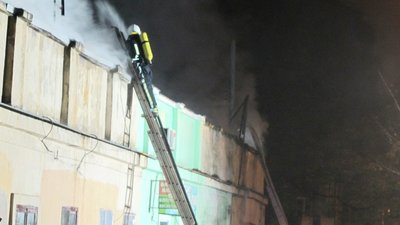 У центрі Одеси горів житловий будинок, вогонь охопив 250 кв.м