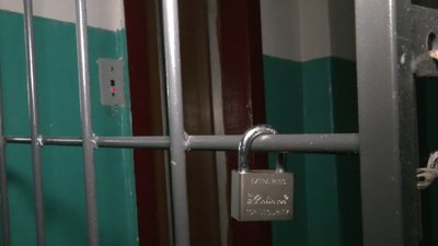 У півтисячі ліфтів Луцька закінчився термін експлуатації У півтисячі ліфтів Луцька закінчився термін експлуатації