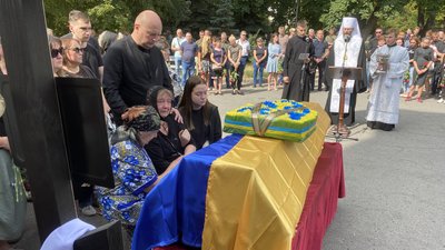 Панахида 1 серпня 2024: з ким попрощалися у Полтаві