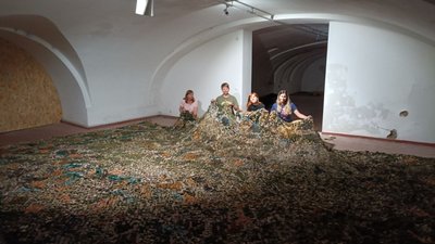 "Сєвєродонецькі павучки" плетуть перемогу. Це наш внесок в захист України!" Історія волонтерки "Сєвєродонецькі павучки" плетуть перемогу. Це наш внесок в захист України!" Історія волонтерки