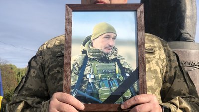 Попрощалися з військовим Романом Ягущиним у Рівному