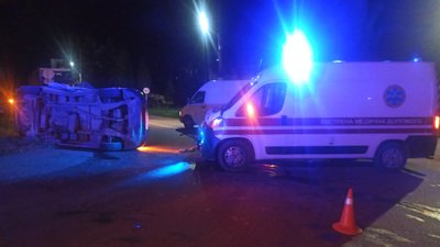На Львівщині нетверезий водій "швидкої" в'їхав у мікроавтобус: є травмовані