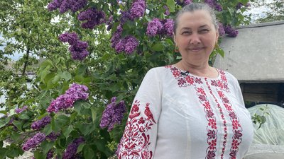 Вишивати почала раніше, ніж читати: черкащанка розповіла про захоплення вишиванням