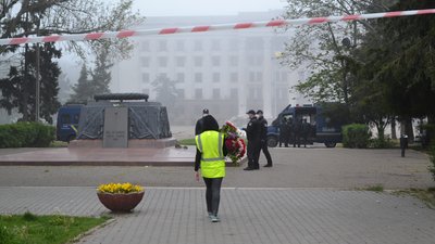 Пускають по двоє та в масках: як проходять роковини 2 травня Одесі Пускають по двоє та в масках: як проходять роковини 2 травня Одесі