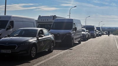 ПП Устилуг, черги на кордоні