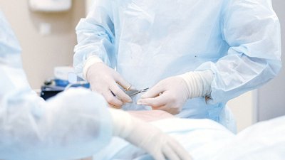 Монологи блокадного Чернігова. Хірург Сергій Ярмак оперує поранених від обстрілів та авіанальотів