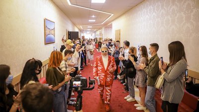 Поплавський відкрив "перший в Україні і світі" факультет TikTok Поплавський відкрив "перший в Україні і світі" факультет TikTok