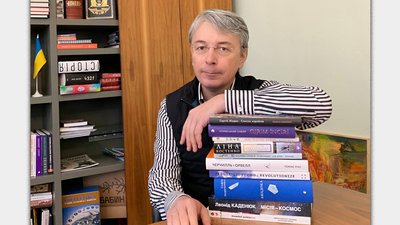 "Я кажу про лагідну українізацію". Ткаченко не проти відтермінувати дубляж фільмів українською