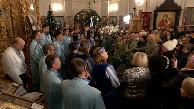 У Чернігові в Катерининському соборі вперше провели Різдвяне Богослужіння 25 грудня У Чернігові в Катерининському соборі вперше провели Різдвяне Богослужіння 25 грудня