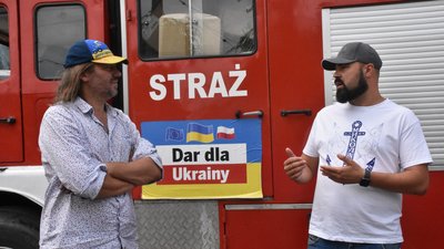 На знак підтримки. Поляк подарував миколаївському підприємству пожежний автомобіль