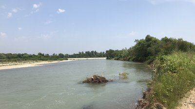 "Коли вода під берегом, я збираю шмаття": як на Франківщині живуть у селі без дамби "Коли вода під берегом, я збираю шмаття": як на Франківщині живуть у селі без дамби