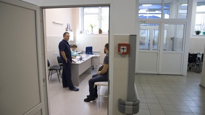 У Херсоні створили комісію, яка перевірить причини спалаху COVID-19 в обласній лікарні