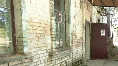 будівля аптеки у Кетрисанівці будівля аптеки у Кетрисанівці