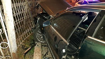 Сів за кермо автомобіля в стані алкогольного сп'яніння. В Ужгороді внаслідок ДТП травмувалися 3 людини