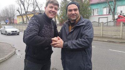 "Зрозумів, що нас єднає": інтерв'ю з гідом Ервіном Міденом, який виїхав з Чернігова у Франківськ "Зрозумів, що нас єднає": інтерв'ю з гідом Ервіном Міденом, який виїхав з Чернігова у Франківськ