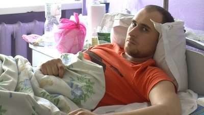 Майже 400 волинських гірників досі на простої. Що про аварію на шахті розповіли травмовані Майже 400 волинських гірників досі на простої. Що про аварію на шахті розповіли травмовані