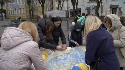 У Вінниці відбулася патріотична акція з нагоди Дня єднання У Вінниці відбулася патріотична акція з нагоди Дня єднання