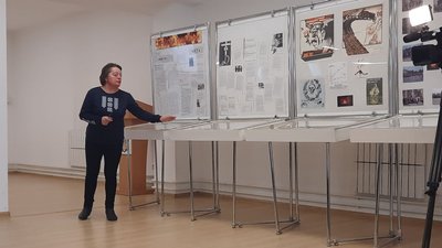 Виставка "Свічка на підвіконні", присвячена подіям Голодоморів. Листопад 2023. Тернопіль Виставка "Свічка на підвіконні", присвячена подіям Голодоморів. Листопад 2023. Тернопіль