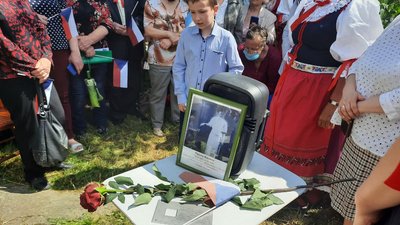 У Житомирі встановили табличку в пам'ять про репресованого чеха Франца Фронека