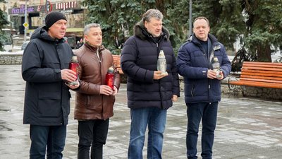 донецький аеропорт, захасники, вшанування пам'яті донецький аеропорт, захасники, вшанування пам'яті