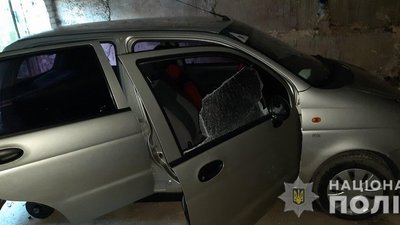 Запчастини та інструменти викрав з авто 20-річний закарпатець Запчастини та інструменти викрав з авто 20-річний закарпатець
