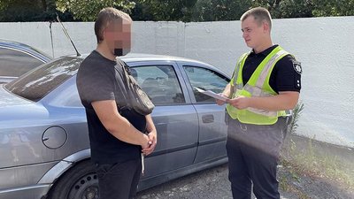 Продав авто, яке взяв на потреби ЗСУ. Киянину повідомлено про підозру