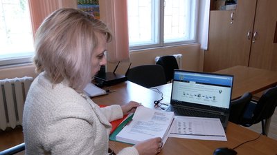 Ажіотажу поки немає: як подають заяви до перших класів у Рівному
