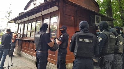 У Львові відбувся конфлікт під час демонтажу МАФу У Львові відбувся конфлікт під час демонтажу МАФу