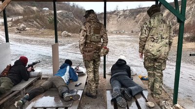 На Тернопільщині військові провели вишкіл для цивільних