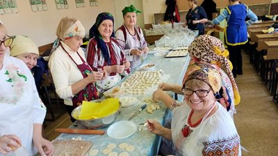 200 літрів куті відвезуть тернопільські волонтери військовим на Схід