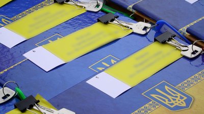 У Чернігові 21 родині вручили ключі від соціальних квартир: хто отримав нове житло? У Чернігові 21 родині вручили ключі від соціальних квартир: хто отримав нове житло?