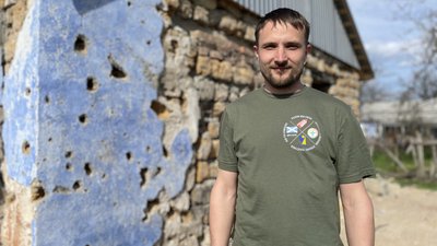 Представник благодійного фонду "Спадщина" Олексій. Представник благодійного фонду "Спадщина" Олексій.
