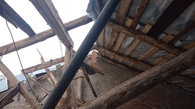 Мешканців будинку в Харкові відселили до готелю після удару РФ 6 жовтня Мешканців будинку в Харкові відселили до готелю після удару РФ 6 жовтня