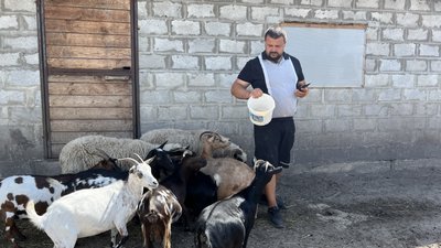 Директор екопарку Андрій Тиванюк Директор екопарку Андрій Тиванюк