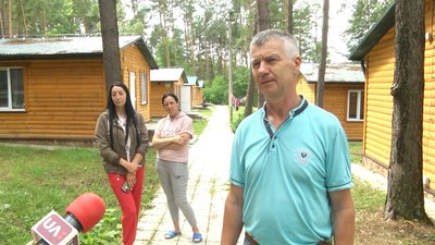 Переїхали зі школи в літній табір: плюси й мінуси для переселенців на Тернопільщині