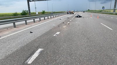 Травми отримали громадянин Польщі, який був за кермом мотоцикла, та пасажирка "Жигулів"
