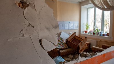Ще один військовий РФ обвинувачується в обстрілі лікарні у Тростянці на Сумщині Ще один військовий РФ обвинувачується в обстрілі лікарні у Тростянці на Сумщині