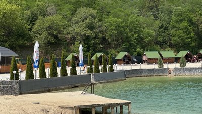 Майстерклас на пляжі. У Кропивницькому навчали рятувати людей, які тонуть Майстерклас на пляжі. У Кропивницькому навчали рятувати людей, які тонуть