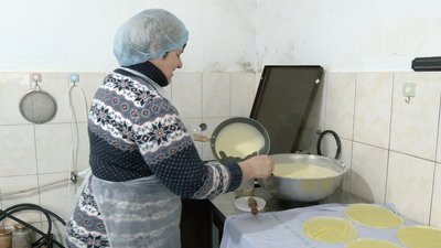 “Ми відповідаємо за їхнє здоров’я”: на Вінниччині волонтери приготували бійцям на Масницю 2000 млинців “Ми відповідаємо за їхнє здоров’я”: на Вінниччині волонтери приготували бійцям на Масницю 2000 млинців