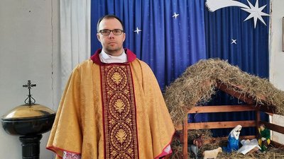 Різдвяна композиція, оплатка та святковий настрій: як кропивницька родина готується до Різдва Різдвяна композиція, оплатка та святковий настрій: як кропивницька родина готується до Різдва
