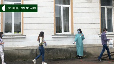 Останнє цьогорічне ЗНО: учасники складають тестування з хімії Останнє цьогорічне ЗНО: учасники складають тестування з хімії