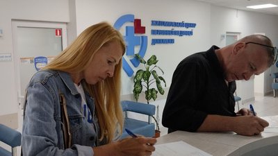 У Житомирі почали вакцинацію проти COVID-19 другою бустерною дозою